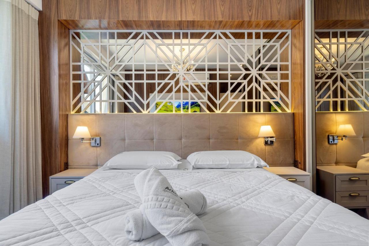 Vita Boulevard Luxo 2 Suites By Achei Gramado Exterior photo